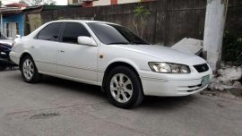 Toyota Camry 2001 white for sale