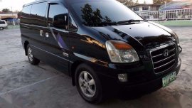 Hyundai Starex 2007 CRDI MT Black Van For Sale 