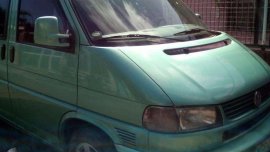 Volkswagen Caravelle 1998 MT Green For Sale 