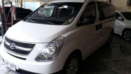 2014 Hyundai Grandia Starex TCi MT White For Sale 