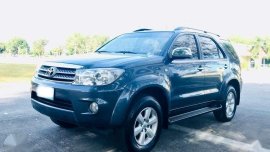 2011 Toyota Fortuner G 4x2 AT Gray SUV For Sale 