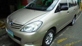 Toyota Innova E 2011 model Automatic tranny for sale