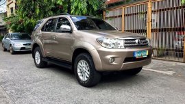 2011 Toyota Fortuner G like new for sale