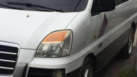 Hyundai Starex 2007 AT Van White For Sale 