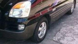 Hyundai Starex 2006 AT Black Van For Sale 
