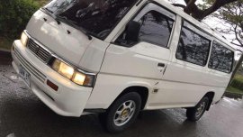 2010 Nissan Urvan Vx Shuttle 2.7 White For Sale 
