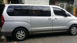 2010 Hyundai Starex VGT AT Silver For Sale 