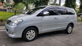 Toyota Innova 2012 V AT Diesel for sale