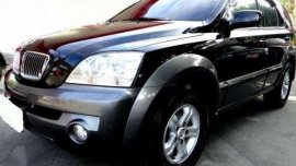 2006 KIA SORENTO A-T . diesel . all power . very fresh in and out . cd