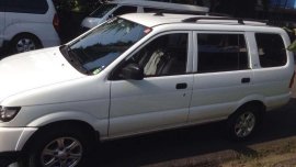 2016 Isuzu Crosswind XT MT White For Sale 