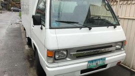 2006 Mitsubishi L300 Aluminum White For Sale 