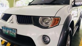 Mitsubishi Strada Gls 4x4 AT White For Sale 