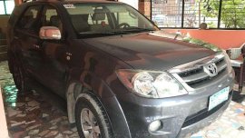 Toyota Fortuner 2008 4x2 AT Gray SUV For Sale 