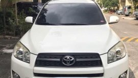 Toyota Rav 4 2009 pearl white 4x2 FOR SALE