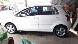 Well-maintained Toyota Yaris 1.5L 2009 for sale