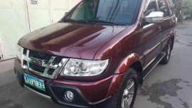 Well-maintained Isuzu Crosswind 2013 for sale