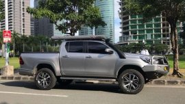 2017 Toyota Hilux 4x4 AT Silver Pickup For Sale 