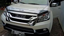 Assume Balance 2015 Isuzu MU-X 2.5LS for sale