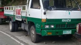 Like New Isuzu Elf for sale