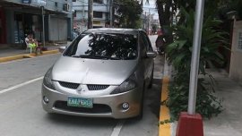 Well-kept Mitsubishi Grandis 2005 for sale