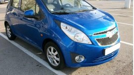 Well-kept Chevrolet spark 2010 for sale