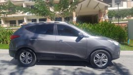 Rush sale. Hyundai Tucson 4X4 CRDI Diesel 2011