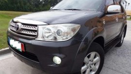 Toyota Fortuner G Diesel AT 2.5L 2009 for sale