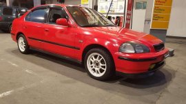 Selling Honda Civic 97 vti all orig.