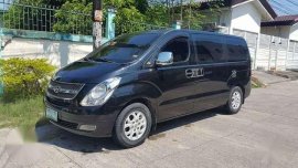 Hyundai Grand Starex 9seater VAN Matic 2011 for sale