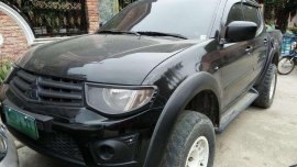 Mitsubishi Strada 4x4 AT 2010 for sale
