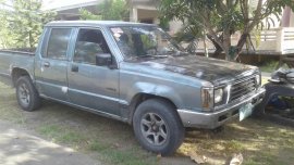 Mitsubishi L200 96 model for sale