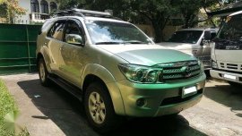 Toyota Fortuner VVT-i AT 4X2 SUV 2011 for sale
