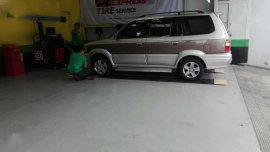 Toyota Revo vx200 2004 model for sale