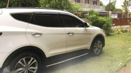 Rush sale Hyundai SANTA Fe 2015 model