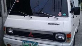 2004 Mitsubishi L300 FB delux manual for sale