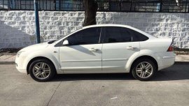 2006 FORD FOCUS A-T . very fresh . airbag . all power . nice and clean