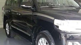 2018 Toyota Land Cruiser 200 Premium with new interior for sale