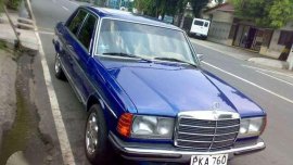 Mercedez Benz 230E 1981 Blue Sedan For Sale 