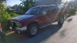 For sale Nissan Pathfinder manual transmission 4x4 94 model