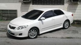 2010 Toyota Corolla Altis 1.6 V AT White For Sale 