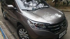 For sale slightly used and lady driven HONDA CRV TITANIUM 2015