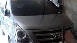 Assume Balance mini van Hyundai Grand Starex 2017