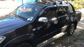 Toyota Hilux G manual diesel 2009 for sale