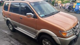 Isuzu Crosswind 2010 XUV AT Diesel Orange For Sale 