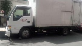Isuzu Elf 2006 Manual White Truck For Sale 