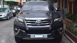 2016 Toyota Fortuner V 4x4 FOR SALR 