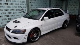 Mitsubishi Lancer Evo7 MT White For Sale 