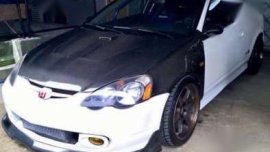 For sale well kept Honda Integra dc5