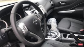 [Images] Chinese-market Nissan Terra 2018 interior previewed