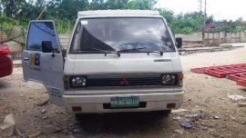 Mitsubishi 2005 Model L300 FB for sale
